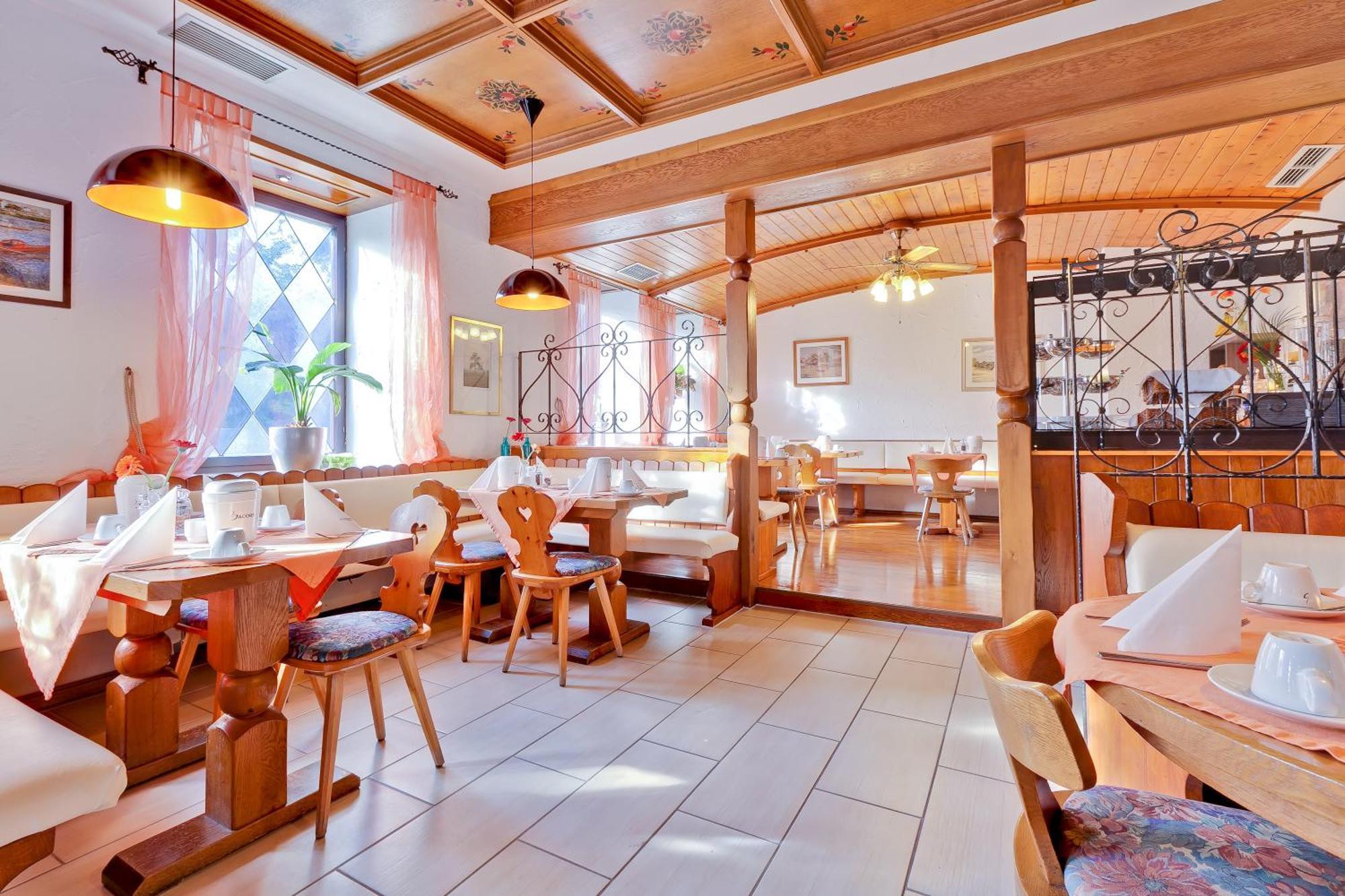 Bavaria Hotel Muenchner Hof Superior สตุตการ์ต ภายนอก รูปภาพ