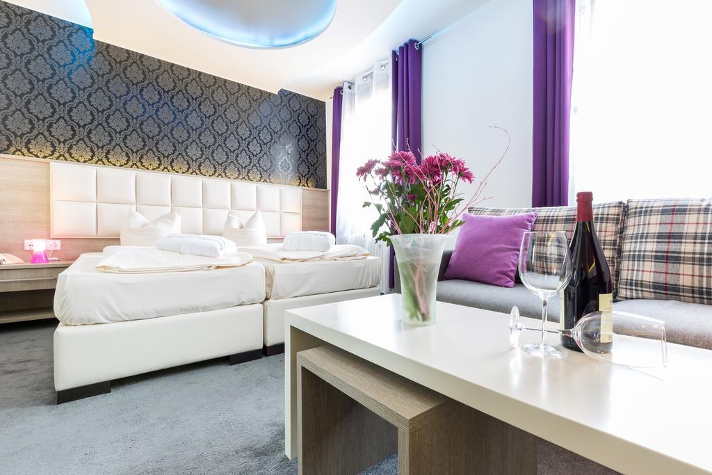 Bavaria Hotel Muenchner Hof Superior สตุตการ์ต ภายนอก รูปภาพ